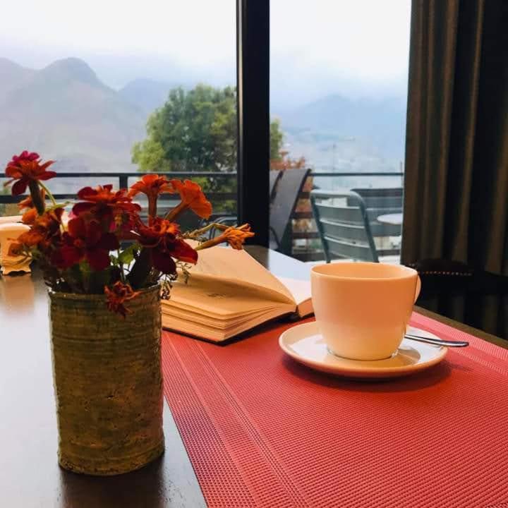 Hilltop Kazbegi Eksteriør bilde